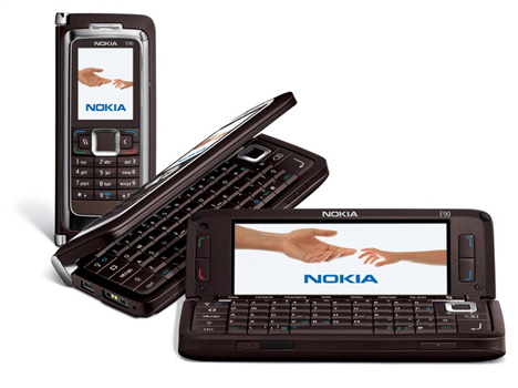 诺基亚E90通讯电话