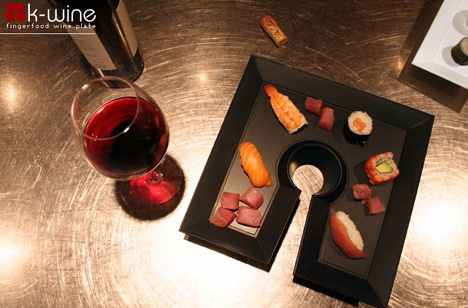 K-wine -手指食物葡萄酒盘子由Matteo Bertanelli和Michele Di Monte设计