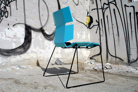 Bio Plus椅子- 100%生物复合材料由Michael Strom & Lasse Svensson设计