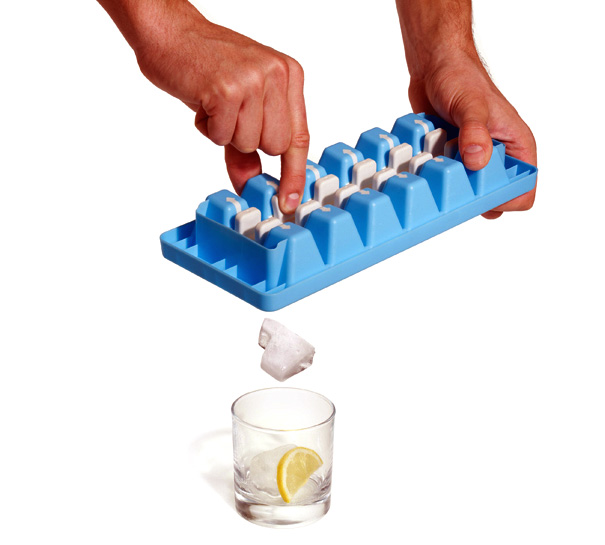 QuickSnap Easy-release Ice Cube Tray by Graeme Davies for Joseph Joseph