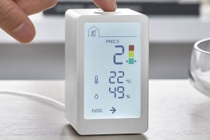 宜家四四方方的智能传感器可以测量和监测室内空气质量，让你知道自己在呼吸什么