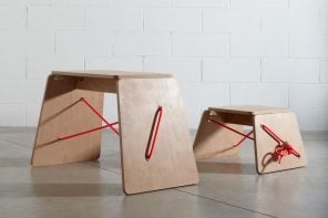 可折叠的凳子和书桌概念是一种低成本的解决学校家具问题的方法