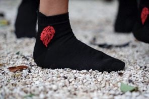 这是世界上首款可以在任何地形或任何天气下穿着的“四季袜子”